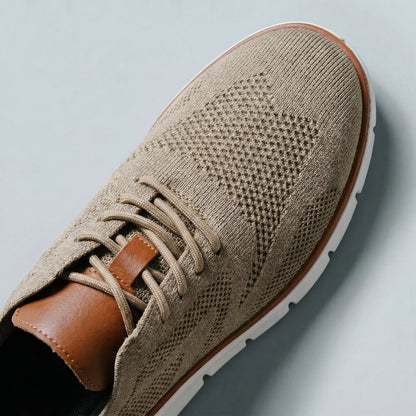 The Bondi Knit Oxford