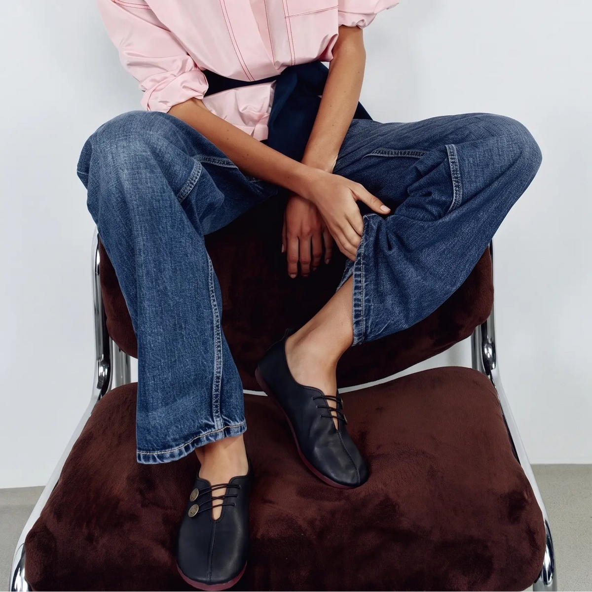 The Willa Elastic-Strap Flat